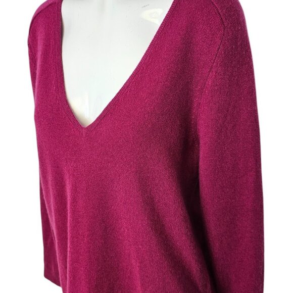 Tahari Womens 100% 2 Ply Cashmere V-Neck Long Sleeve Shirt, Purple, Size Small - Picture 8 of 8